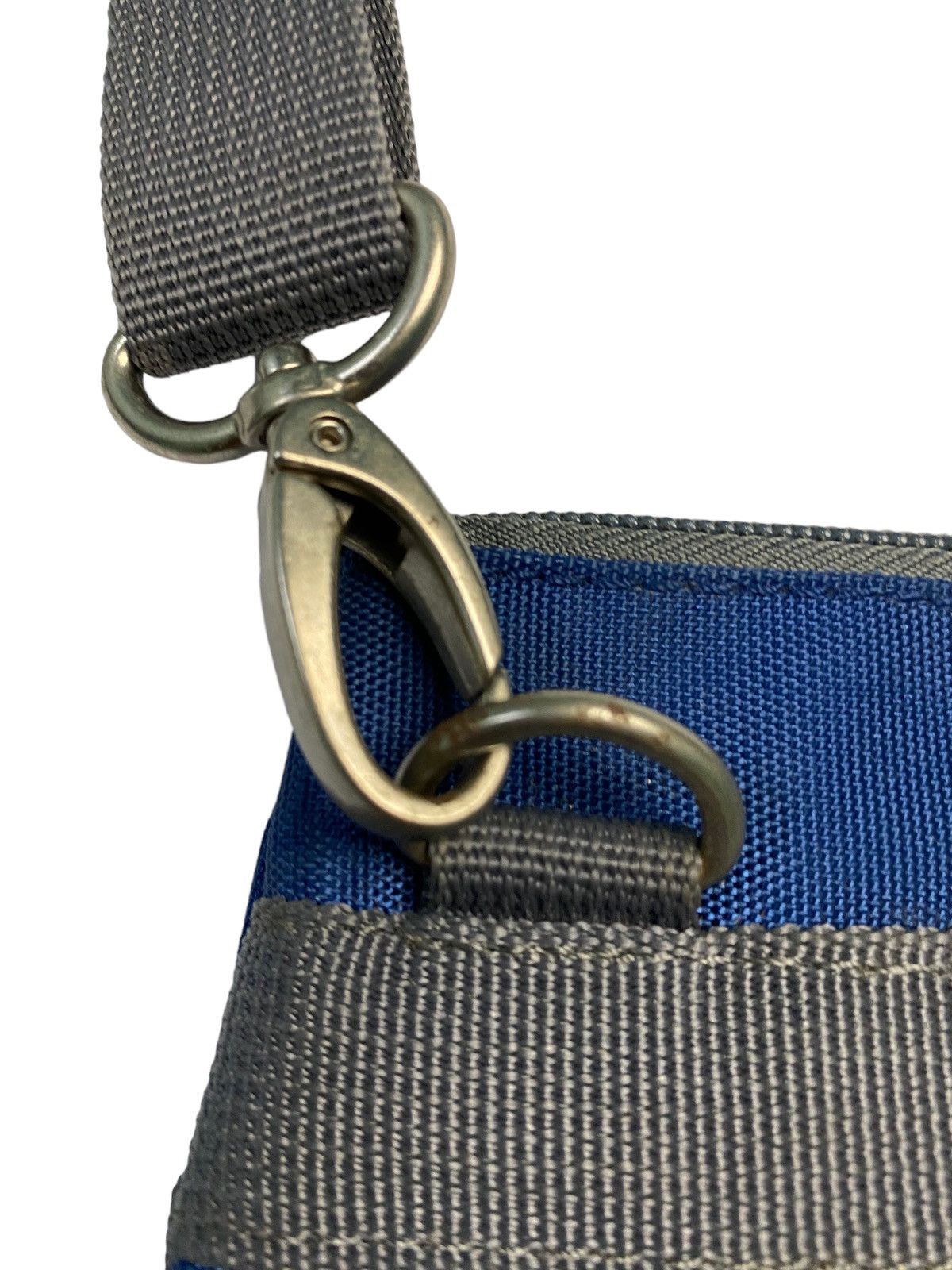 American Apparel × Vintage 👍 VINTAGE travel sling bag Size ONE SIZE - 5 Thumbnail