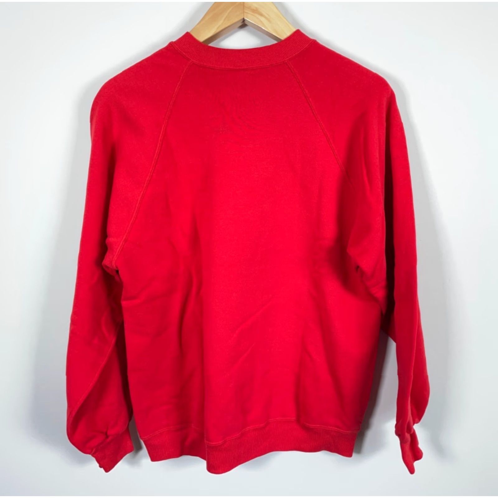 Russell Athletic VINTAGE Russell Athletic Sweatshirt Eagle Applique Red Raglan Sleeve Adult Large Size US L / EU 52-54 / 3 - 2 Thumbnail
