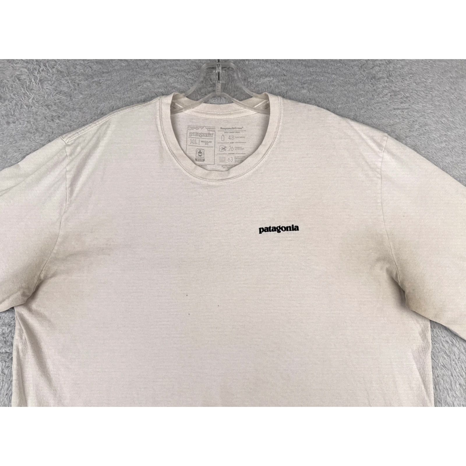 Patagonia Patagonia Men’s T-Shirt XL White Long Sleeve Crew Neck Poly Blend Cotton Jersey Logo Regular Brand Patagonia Size US XL / EU 56 / 4 - 4 Thumbnail
