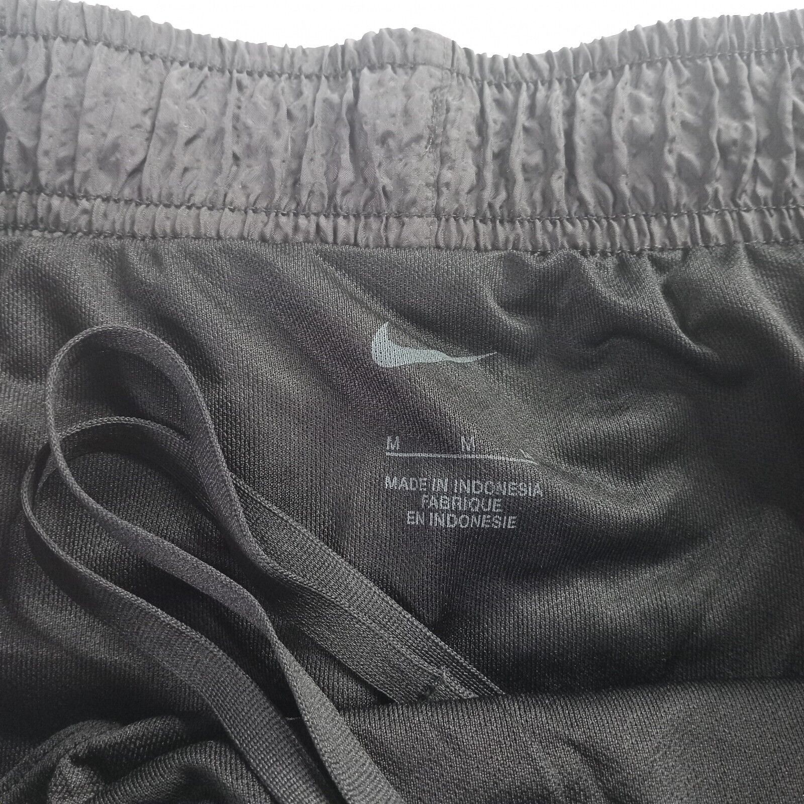 Nike Nike Tempo Icon Clash Textured Shorts Black Pink Women’s M Size 30" / US 8 / IT 44 - 4 Thumbnail