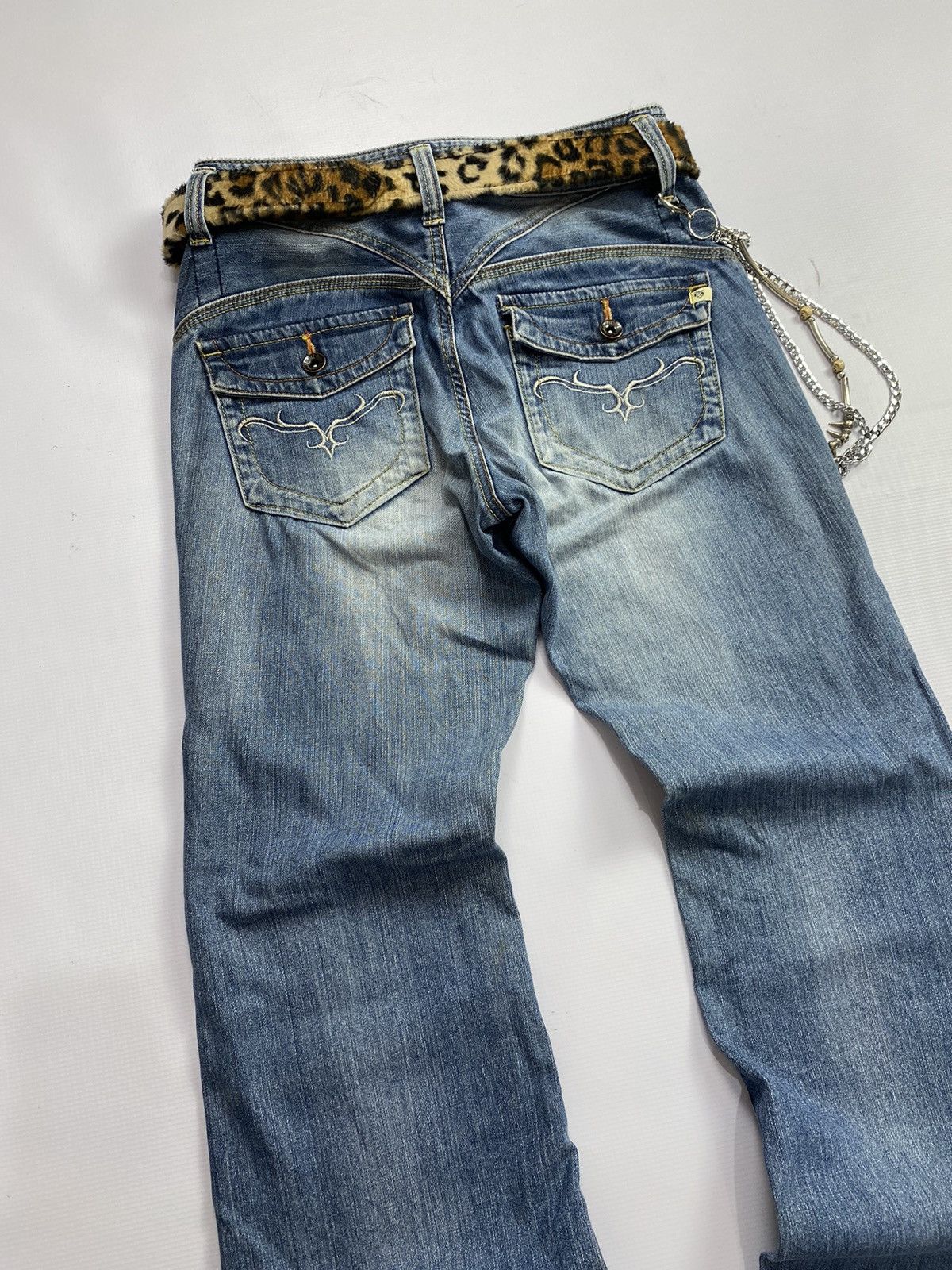 If Six Was Nine × Japanese Brand × Le Grande Bleu (L.G.B.) 2000s Washed Flare L.G.B. Style Jean Pant Size US 30 / EU 46 - 4 Thumbnail