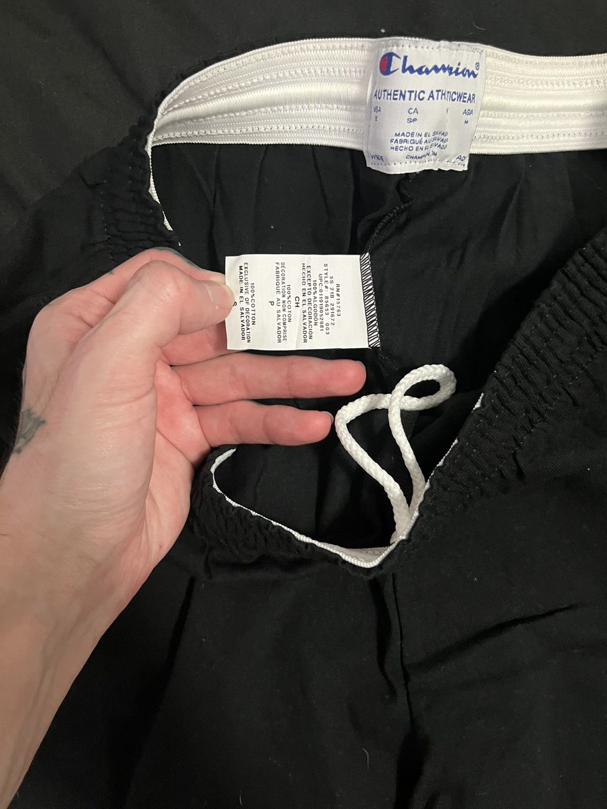 Champion Black champion shorts Size US 28 / EU 44 - 4 Thumbnail