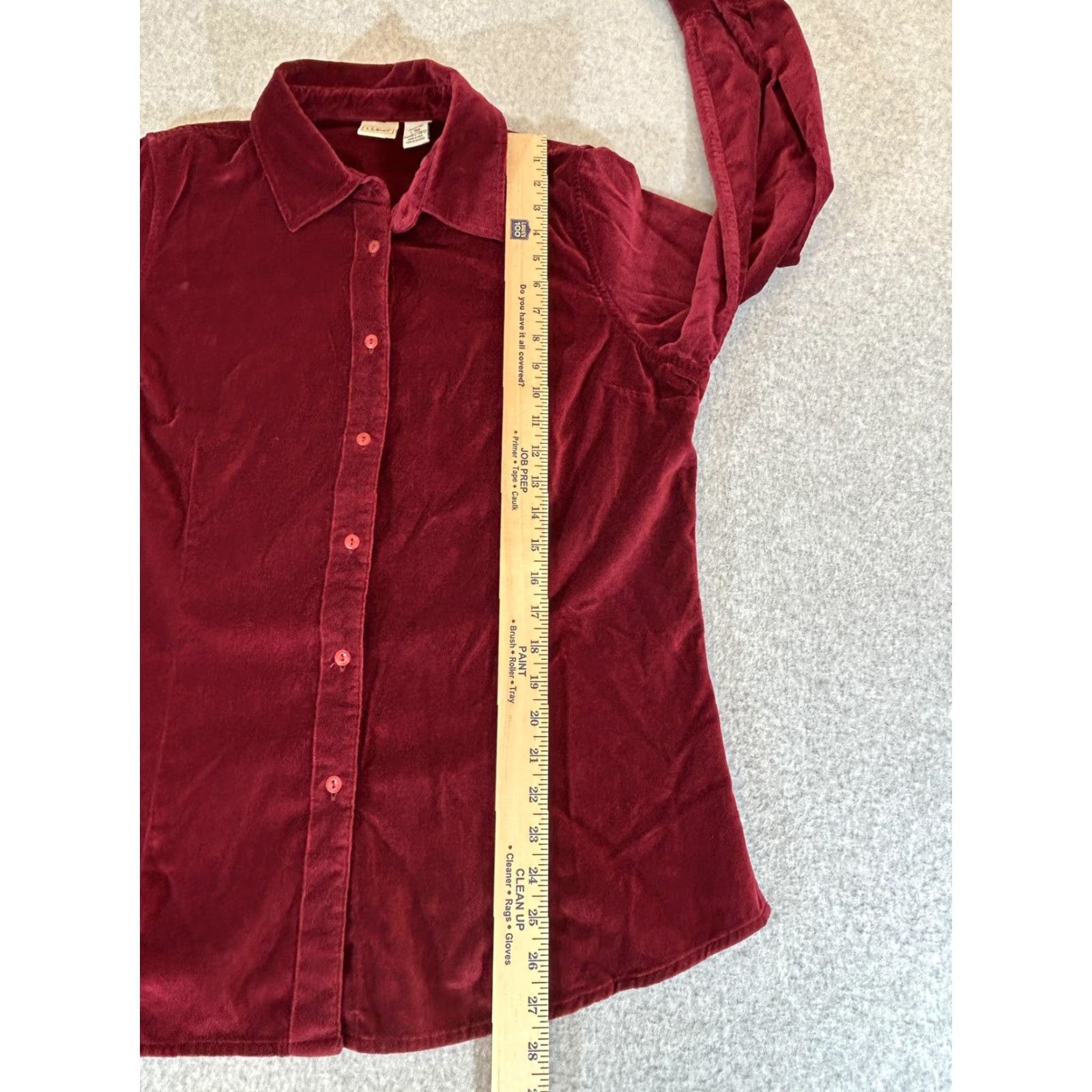 Vintage VINTAGE LL Bean Shirt Womens Large Red Velvet Button Long Sleeve Soft Casual Size L / US 10 / IT 46 - 4 Thumbnail