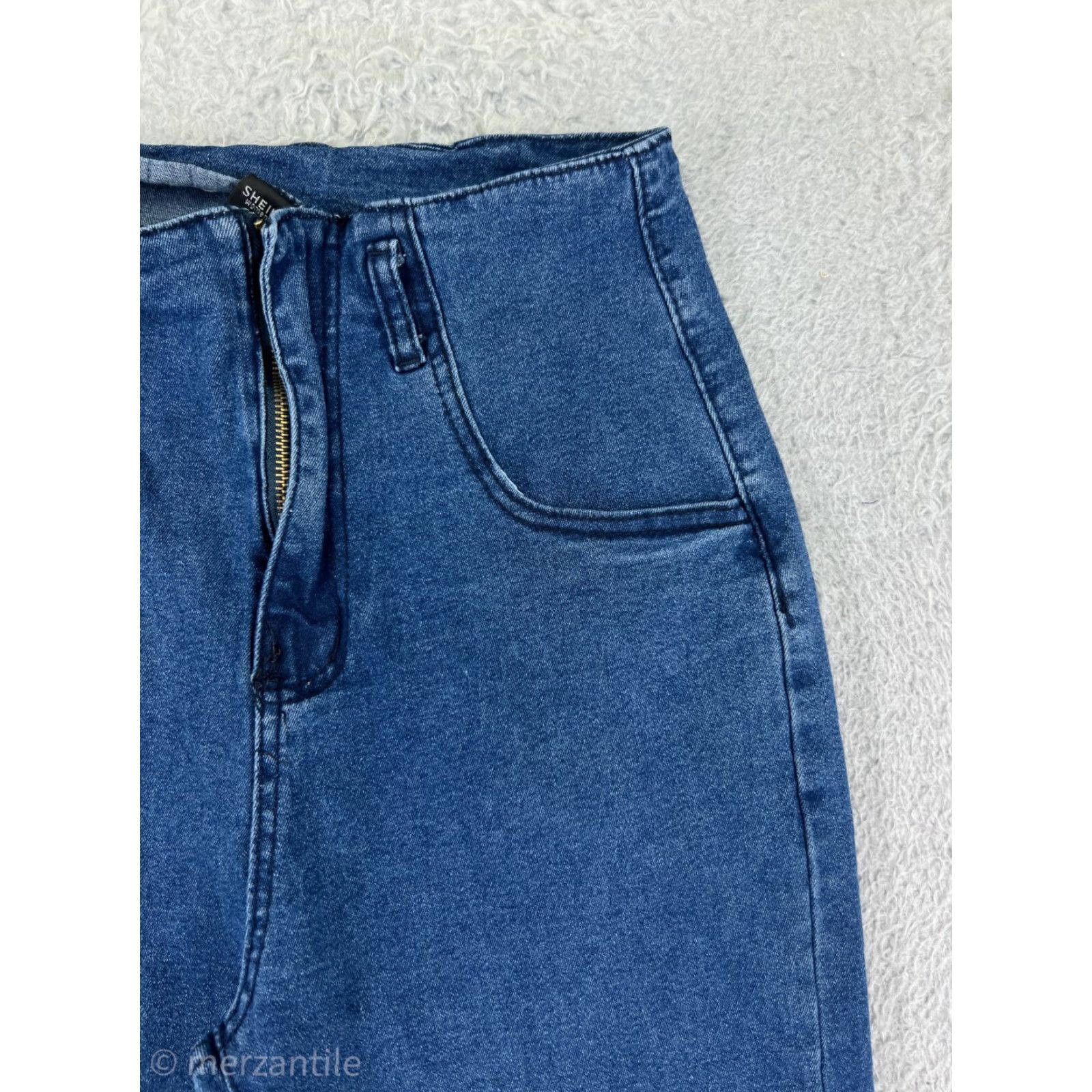 Shein SHEIN Jeans Shirt Womens Small Blue Denim Flared High Rise 27 Inseam 5-Pocket Polyester Blend Size 28" / US 6 / IT 42 - 4 Thumbnail
