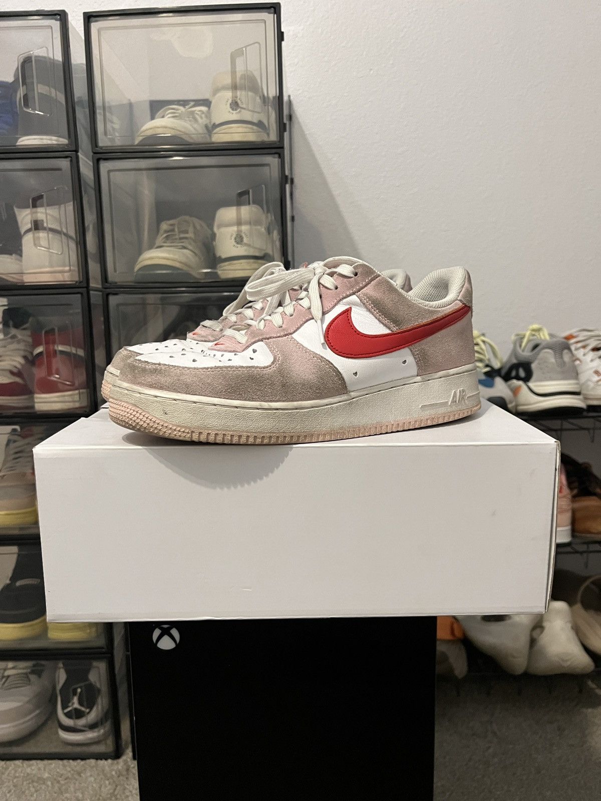 Nike Love Letter Air Force 1 Size 9 Size US 9 / EU 42 - 1 Thumbnail