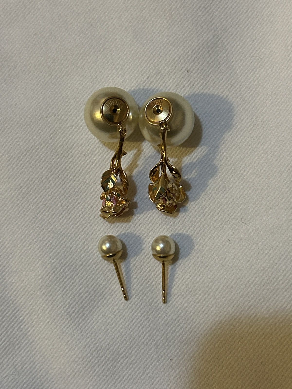 Dior DIOR TRIBALES EARRINGS Gold-Finish Metal White Resin Pearl Size ONE SIZE - 7 Thumbnail
