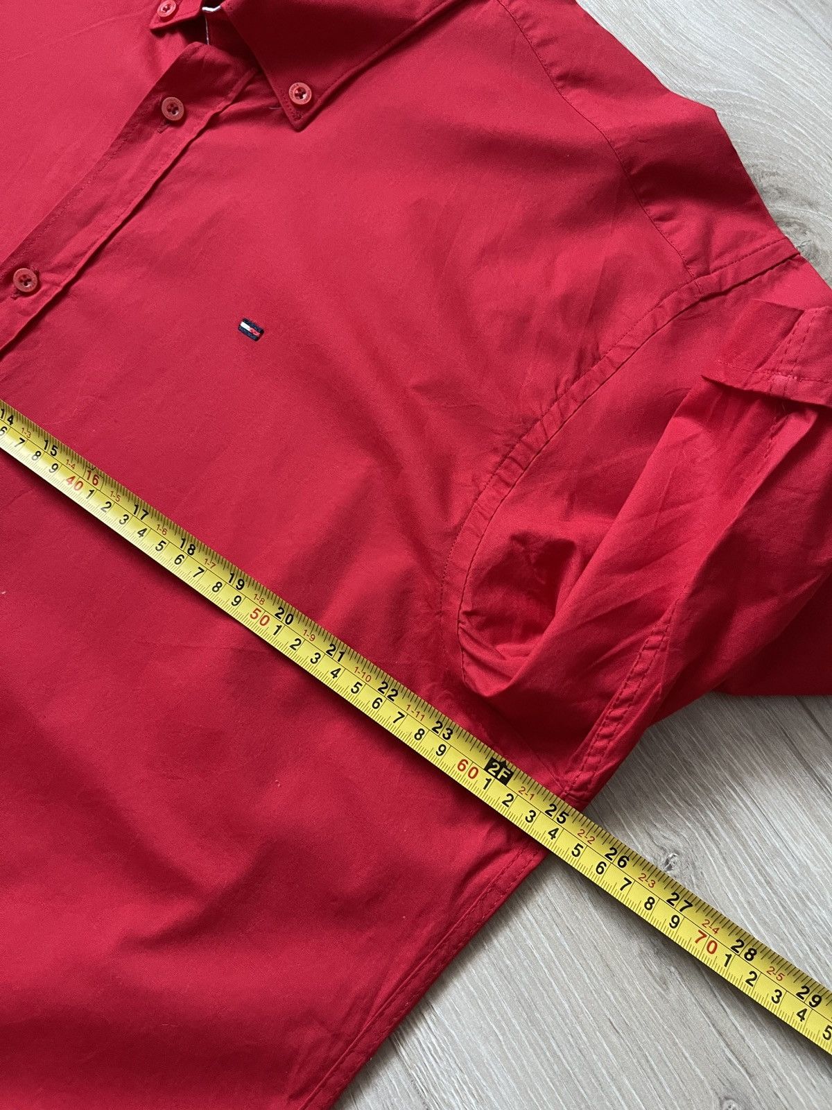Tommy Hilfiger Vintage tommy hilfiger red short sleeve shirt 4XL Size US XXL / EU 58 / 5 - 10 Thumbnail