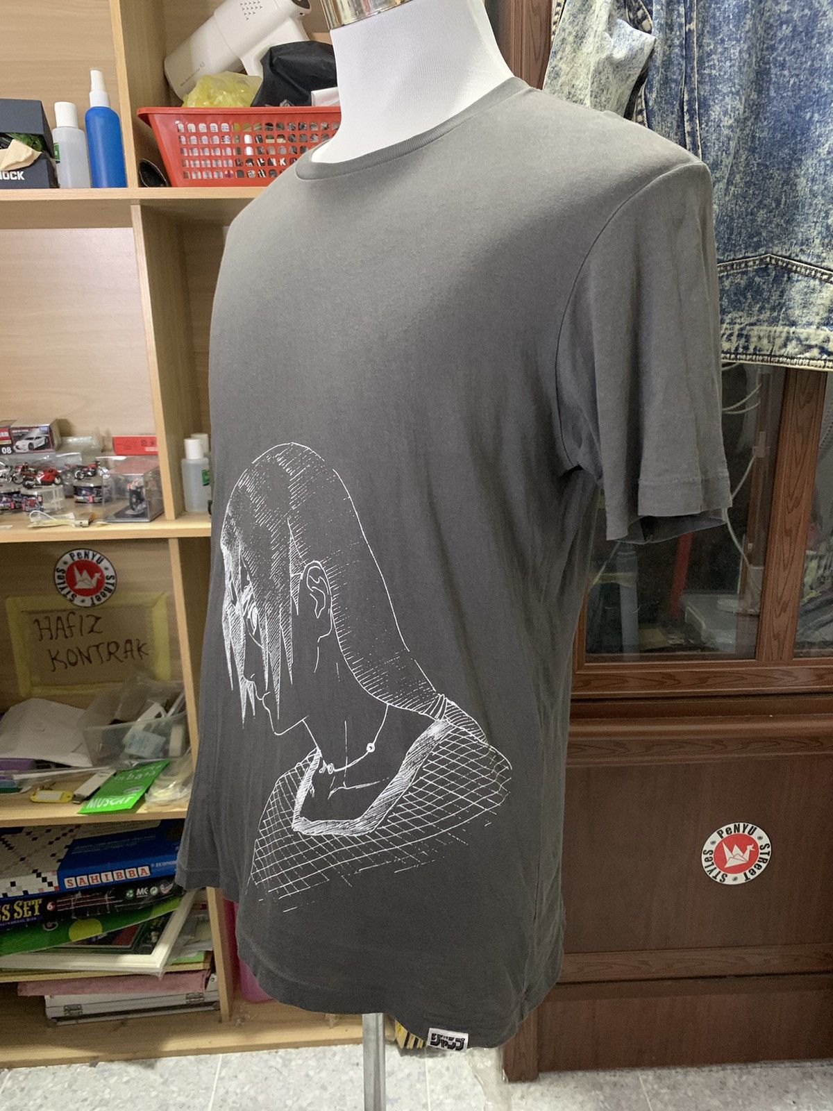 Anime Uniclo X Naruto Itachi Shirt Size US M / EU 48-50 / 2 - 2 Thumbnail