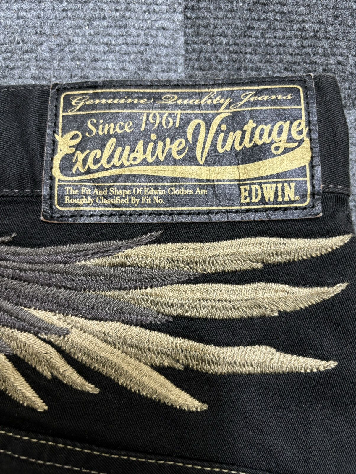 Edwin 💥VERY RARE💥EDWIN WINGS EMBROIDERY PANT F465 Size US 31 - 13 Thumbnail