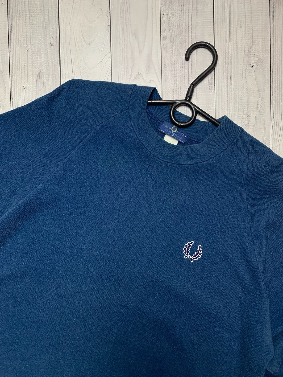 Fred Perry × Vintage Vintage Fred Perry sweatshirt size M/L logo Size US M / EU 48-50 / 2 - 2 Thumbnail