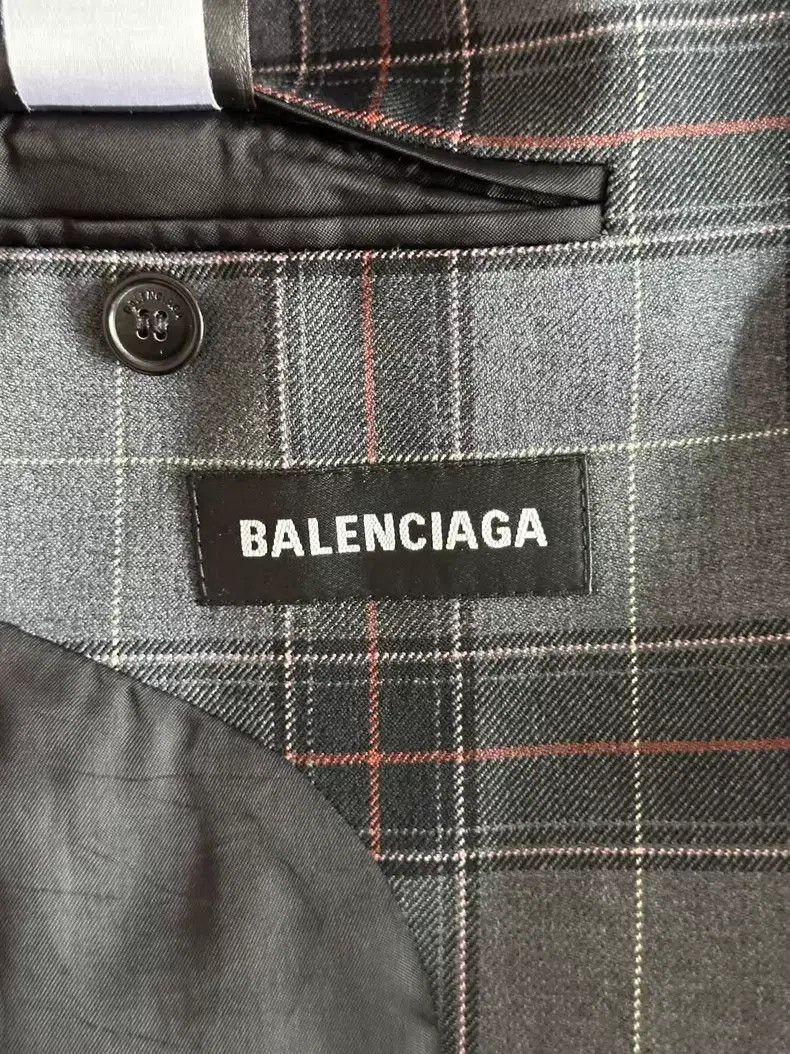Balenciaga Balenciaga Plaid Sleeve Badge Suit Jacket Size US XS / EU 42 / 0 - 4 Thumbnail