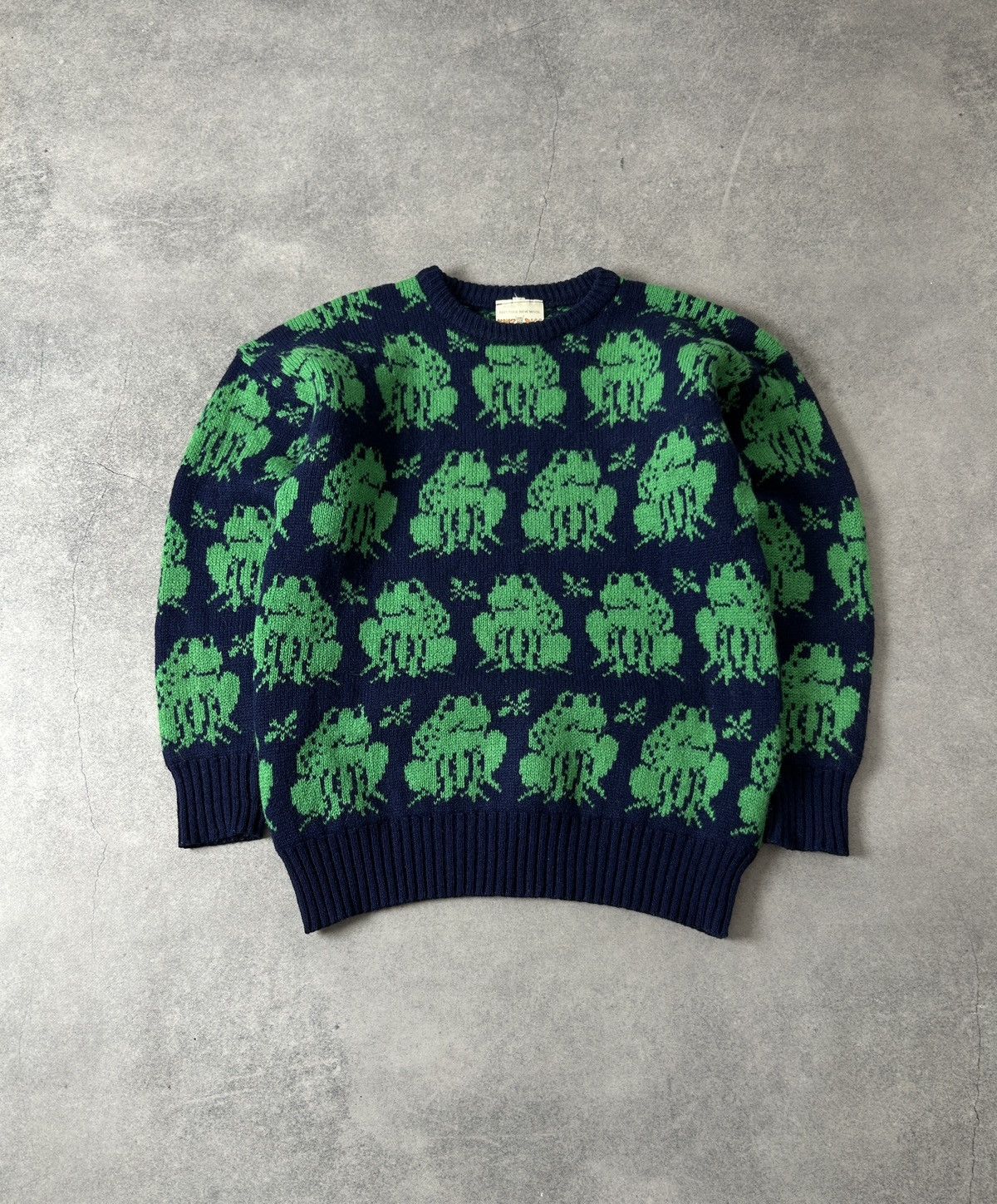 Japanese Brand Vintage Frogs 🐸 England Pics sweatshirt mens Size US M / EU 48-50 / 2 - 1 Thumbnail
