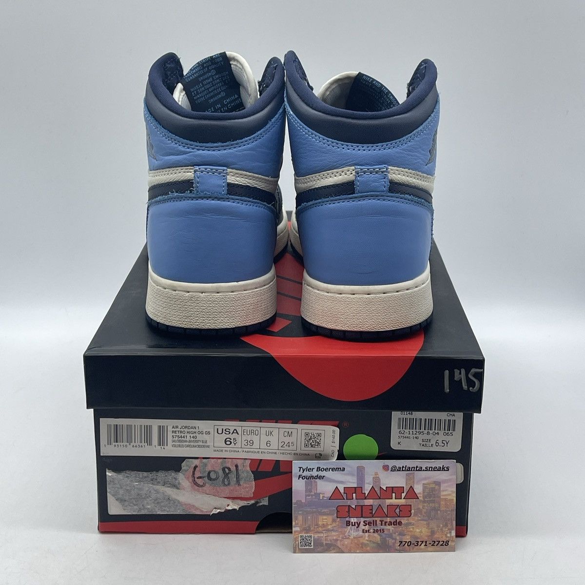 Jordan Brand Air Jordan 1 high obsidian Size US 6.5 / EU 39-40 - 3 Thumbnail