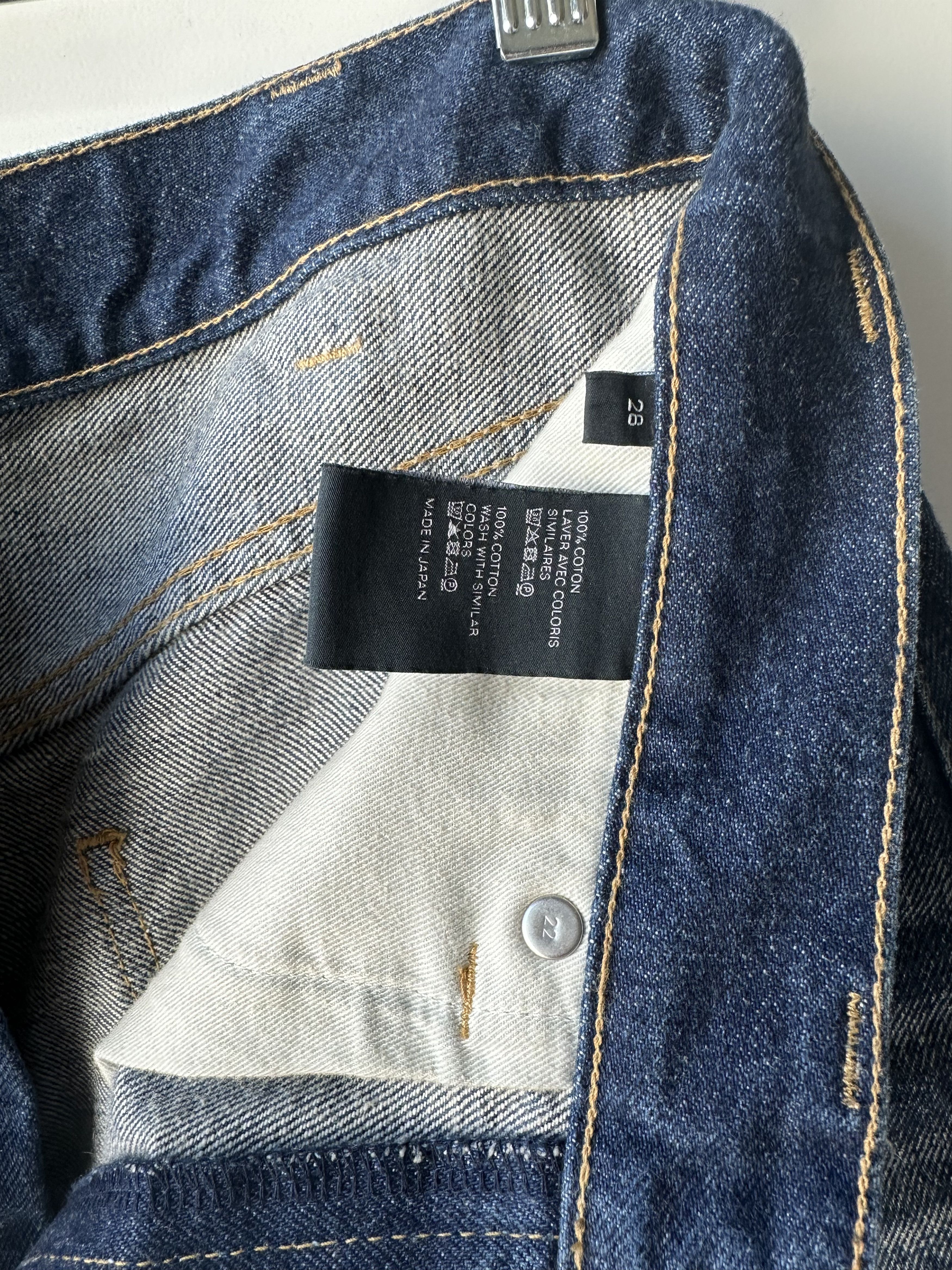 Celine CELINE DENIM SHORTS Size 28" / US 6 / IT 42 - 7 Thumbnail