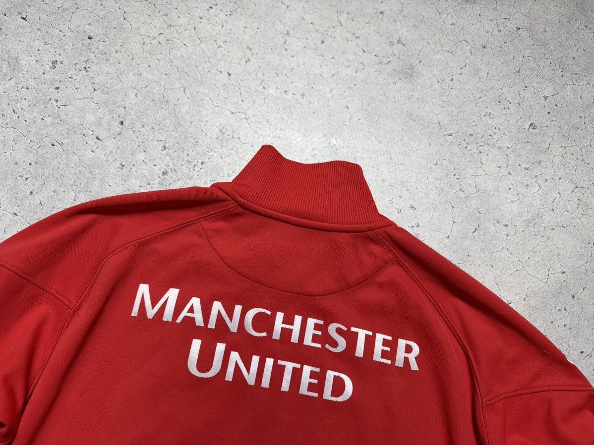 Nike Nike FC Manchester United Full Zip Football Jacket Vintage Size US L / EU 52-54 / 3 - 14 Thumbnail