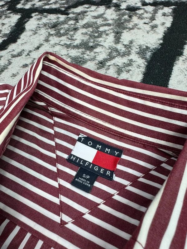 Tommy Hilfiger Vintage Tommy Hilfiger striped shirt red S white Size US S / EU 44-46 / 1 - 5 Thumbnail