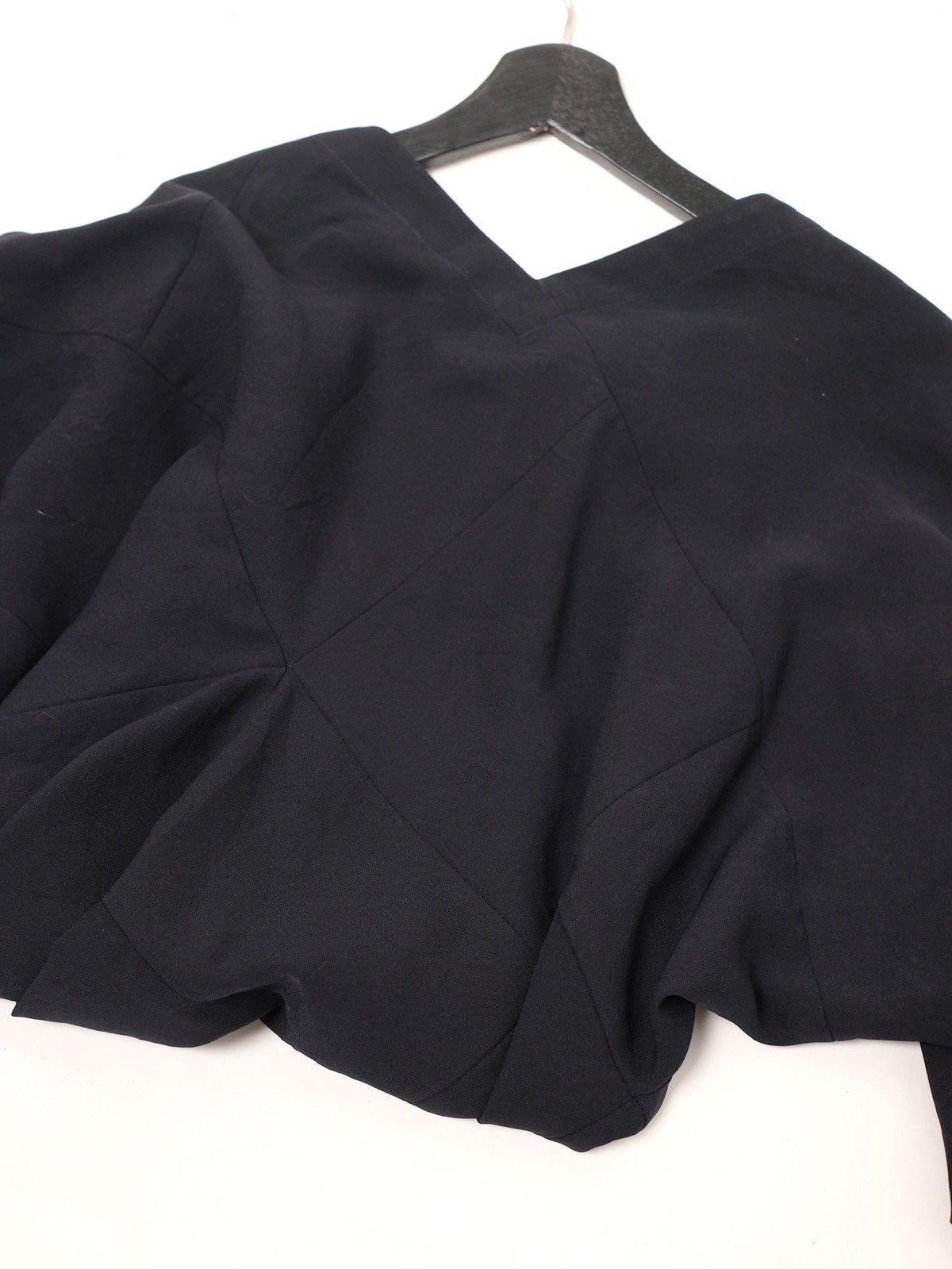 Comme des Garcons Mainline Comme Des Garcons Asymmetrical Top Size M / US 6-8 / IT 42-44 - 10 Thumbnail