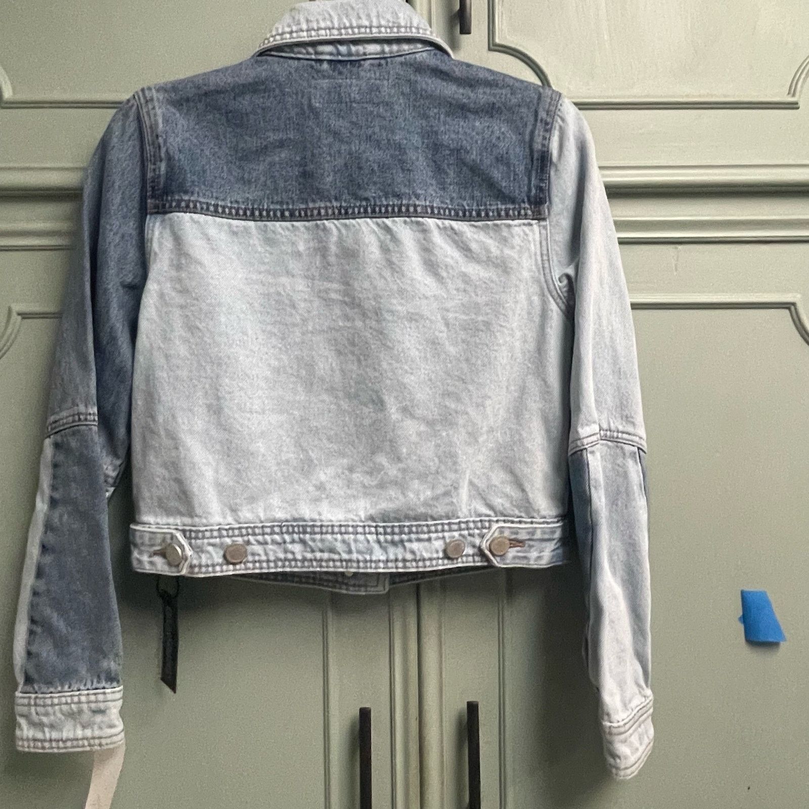 BLANKNYC BlankNYC Patchwork Denim Jacket XS NWT Jean Cropped $98 Size XS / US 0-2 / IT 36-38 - 2 Thumbnail