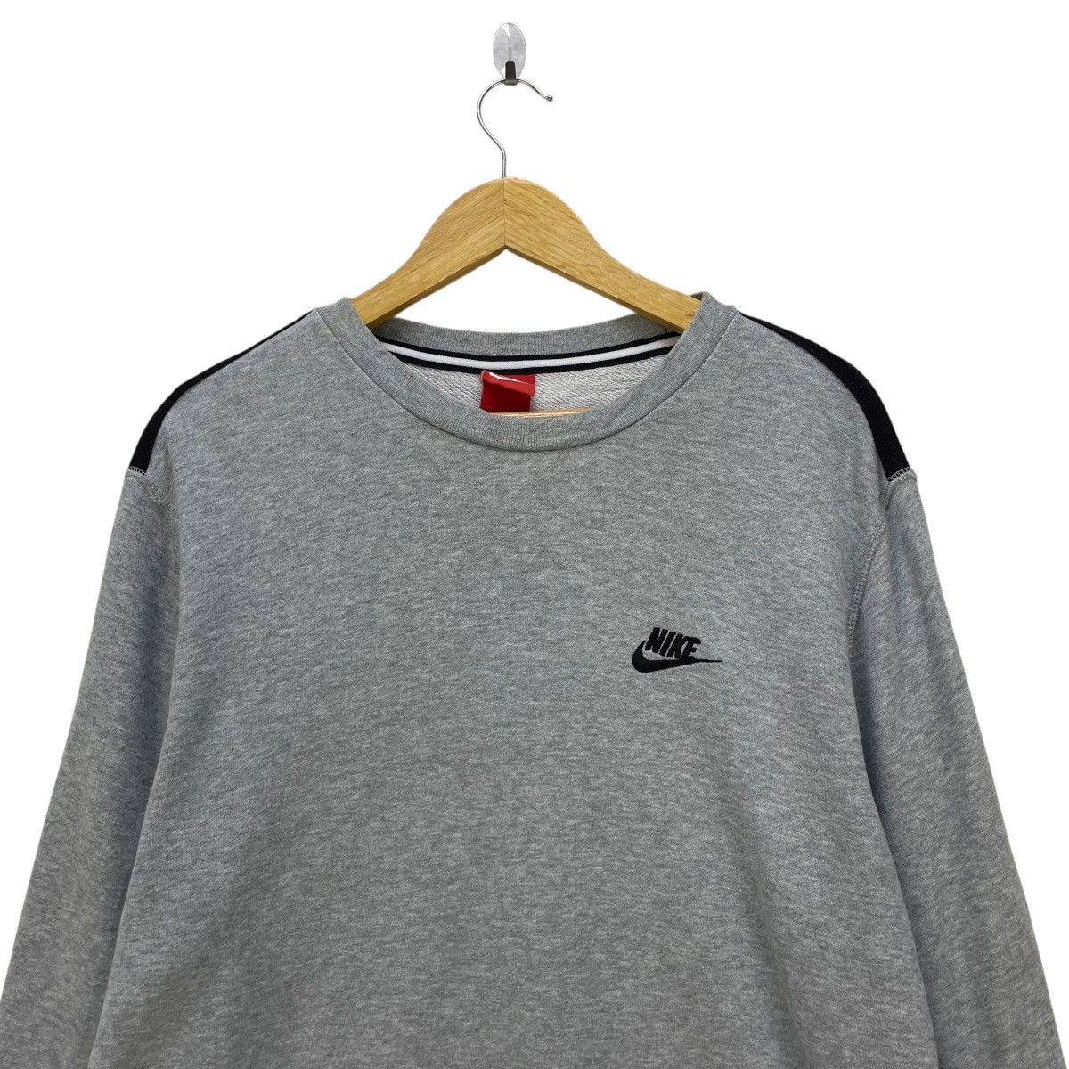 Nike 💥Vintage Nike Small Logo Crewneck Pullover Sweatshirt Size US M / EU 48-50 / 2 - 3 Thumbnail