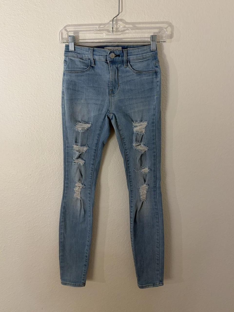 Pacsun pacsun light wash ripped skinny jeans (jeggings) Size 23" - 1 Thumbnail