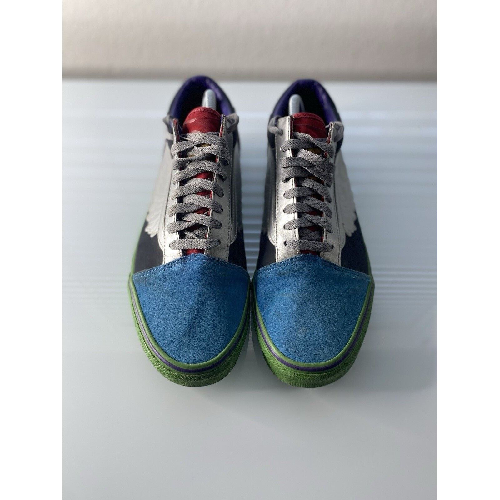 Vans VANS Old Skool x Marvel Avengers Size 11 2018 Size US 11 / EU 44 - 2 Thumbnail
