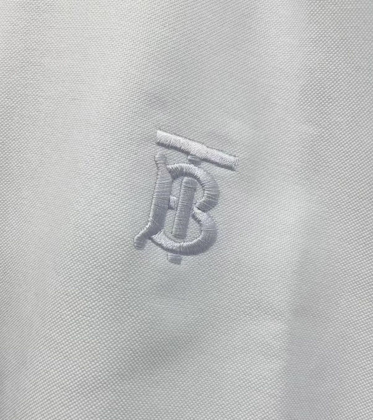 Burberry BURBERRY 100% Cotton Embroidered Short Sleeve Shirt J30 Size US L / EU 52-54 / 3 - 4 Thumbnail