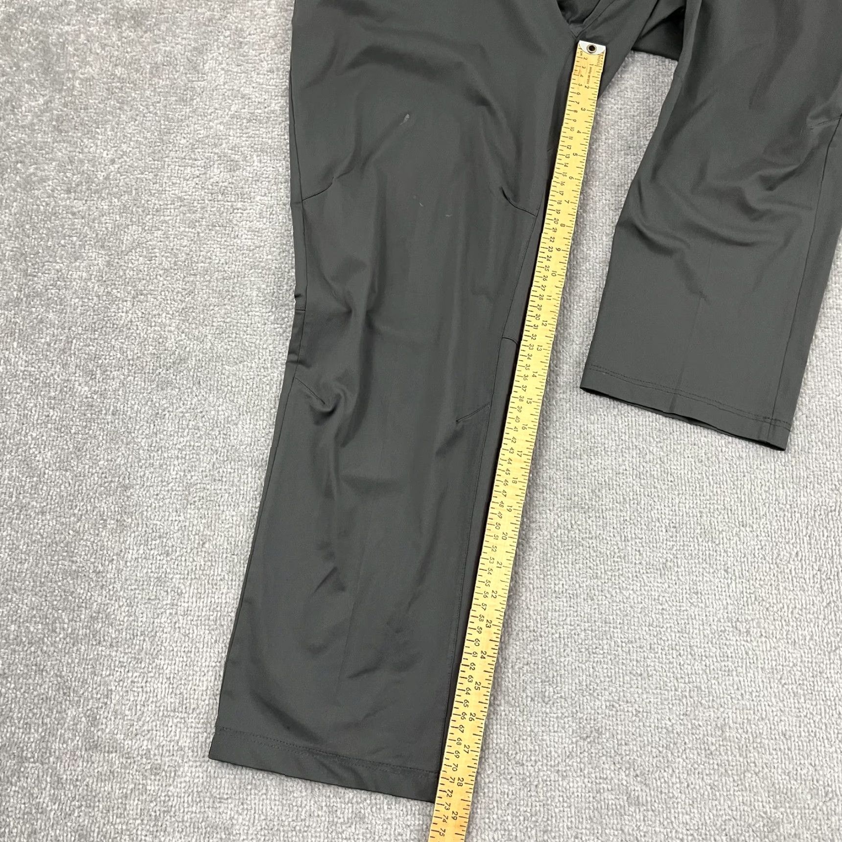 Rhone Rhone Commuter Pants Mens 36 x 29 Gray Straight Leg Business Casual Travel Office Golf Size US 36 / EU 52 - 5 Thumbnail