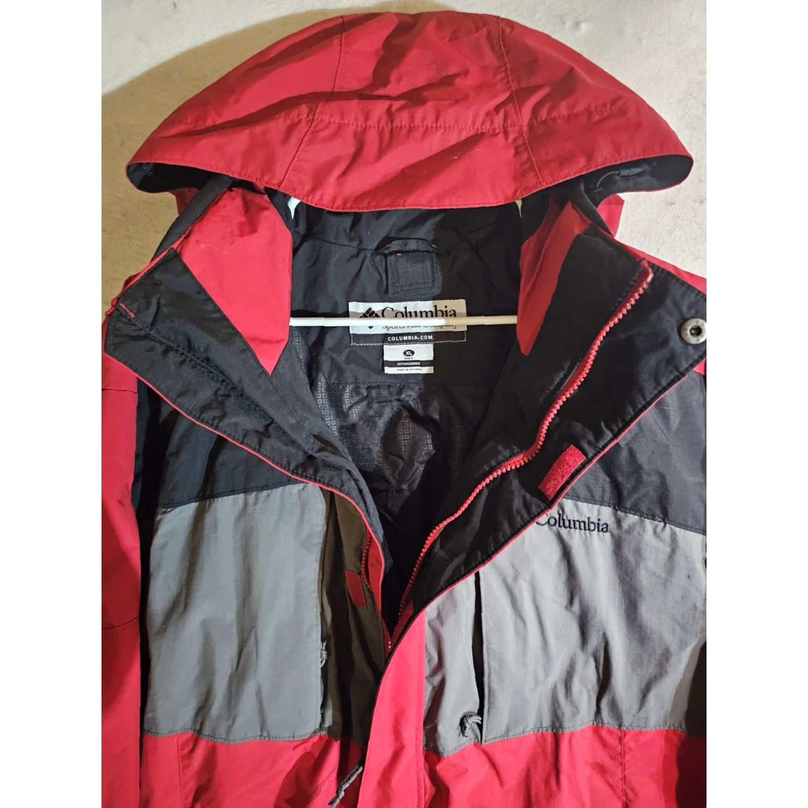 Vintage VINTAGE Columbia Interchange Lined Winter Full Zip Jacket Mens XL Black/Red Hooded Size US XL / EU 56 / 4 - 4 Thumbnail