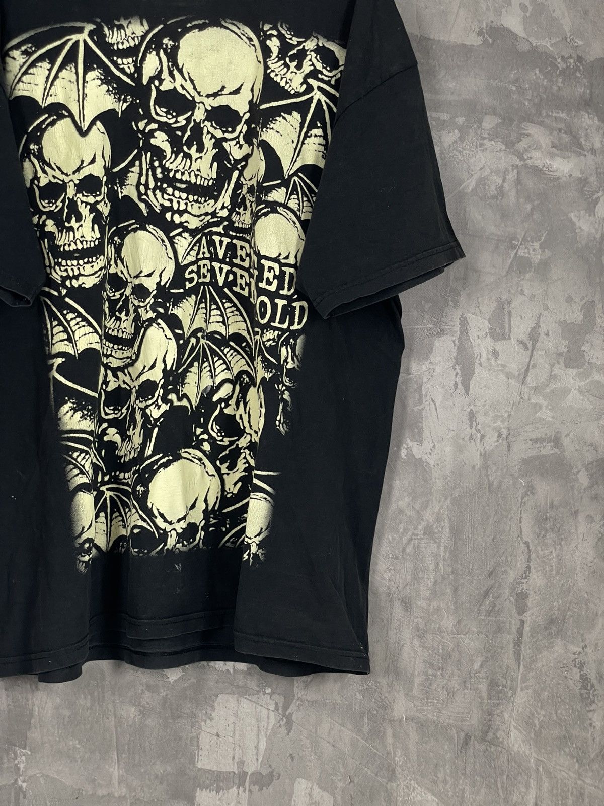 Band Tees Crazy vintage cyber Y2k skull graphic emo goth t-shirt Size US XL / EU 56 / 4 - 7 Thumbnail