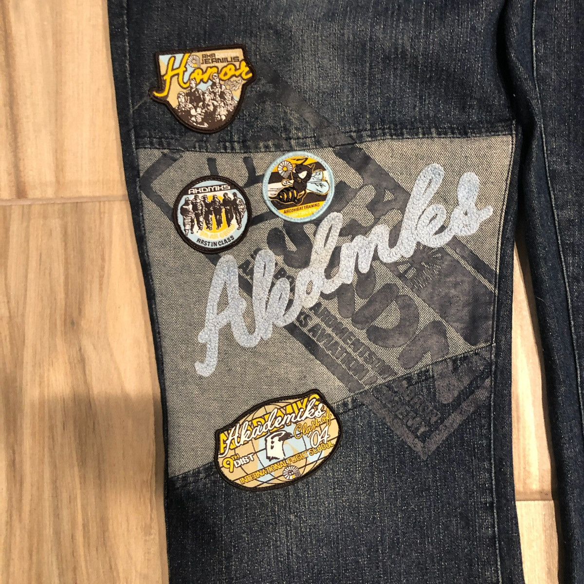 Akademiks × Travis Scott × Vintage Y2K Baggy Akademiks Jeans Size US 34 / EU 50 - 2 Thumbnail
