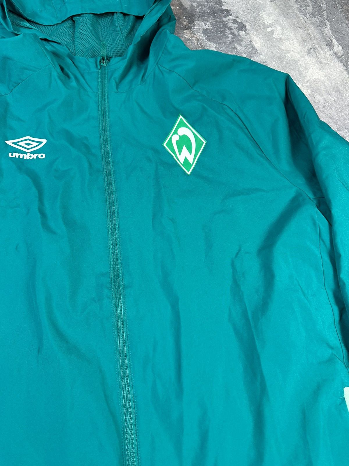 Other Sportverein Werder Bremen Soocer Jacket Size US L / EU 52-54 / 3 - 5 Thumbnail
