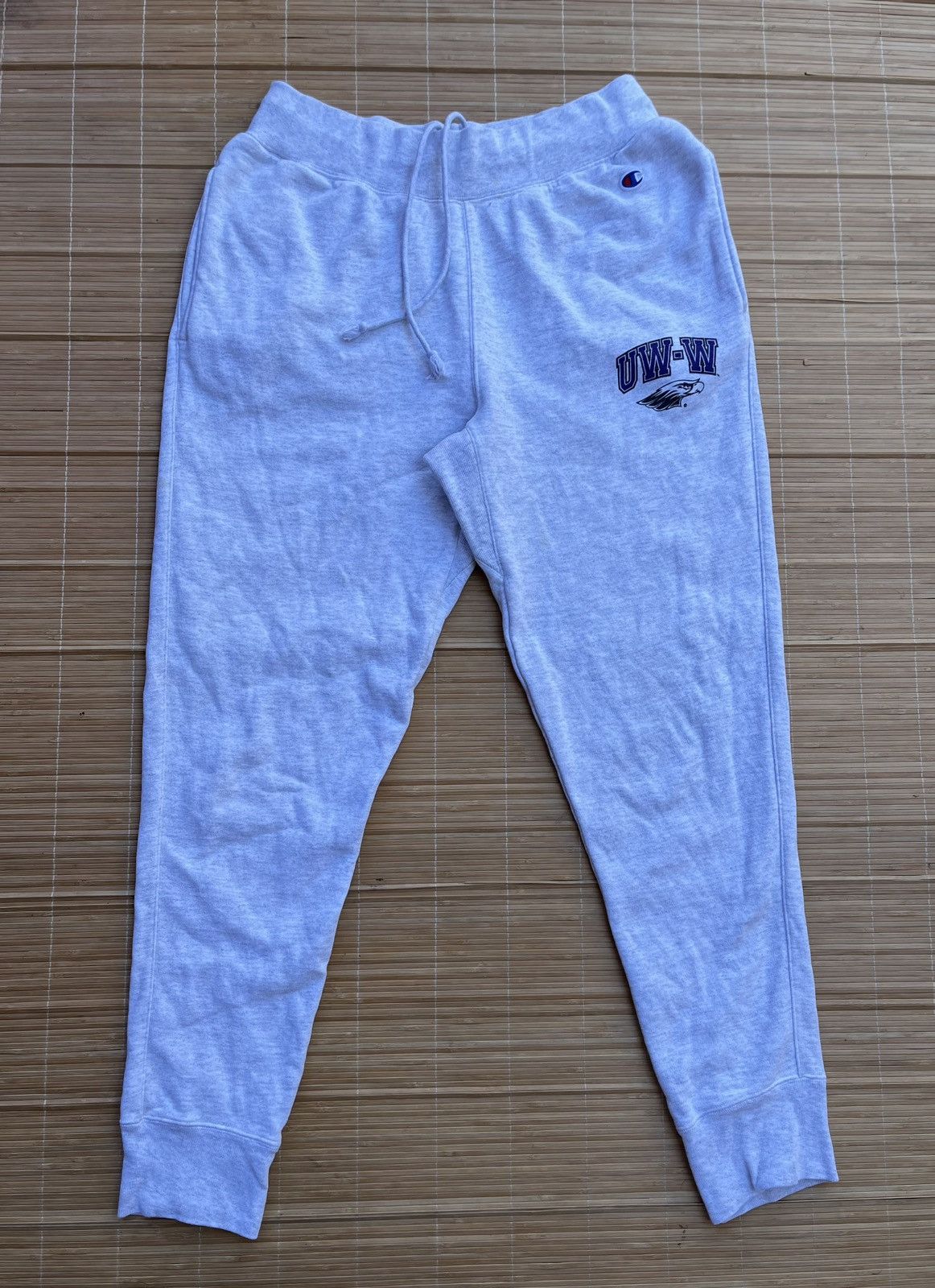 Champion Vintage Champion UW-Whitewater Warhawks Reverse Weave jogger Size US 36 / EU 52 - 2 Thumbnail