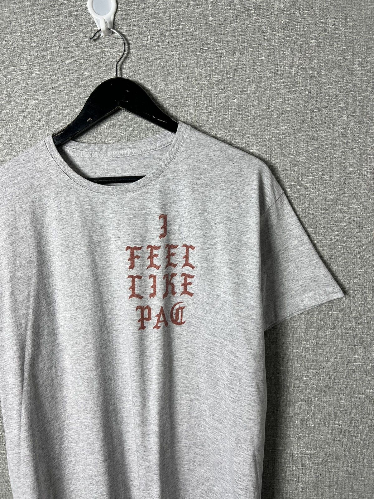 Band Tees × Vintage Vintage Kanye West I Feel Like Pablo Rare Tee Big Logo Size US L / EU 52-54 / 3 - 7 Thumbnail