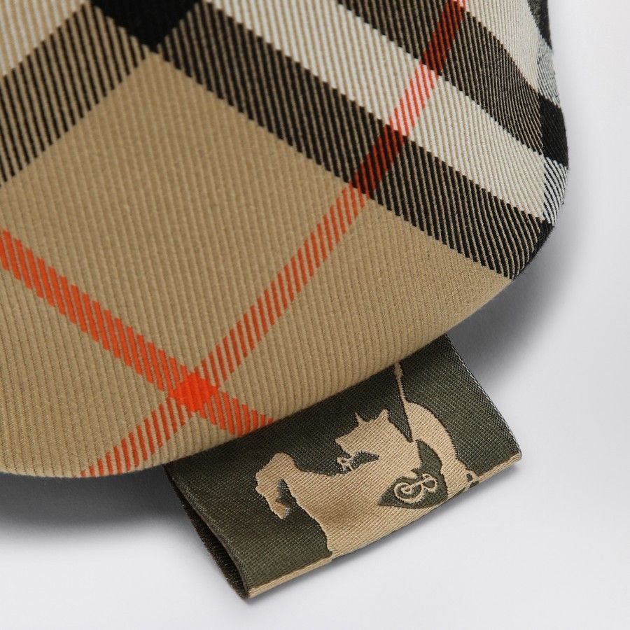 Burberry o1d2blof0824 Size : OS / Small Bucket Shoulder Strap Size ONE SIZE - 5 Thumbnail