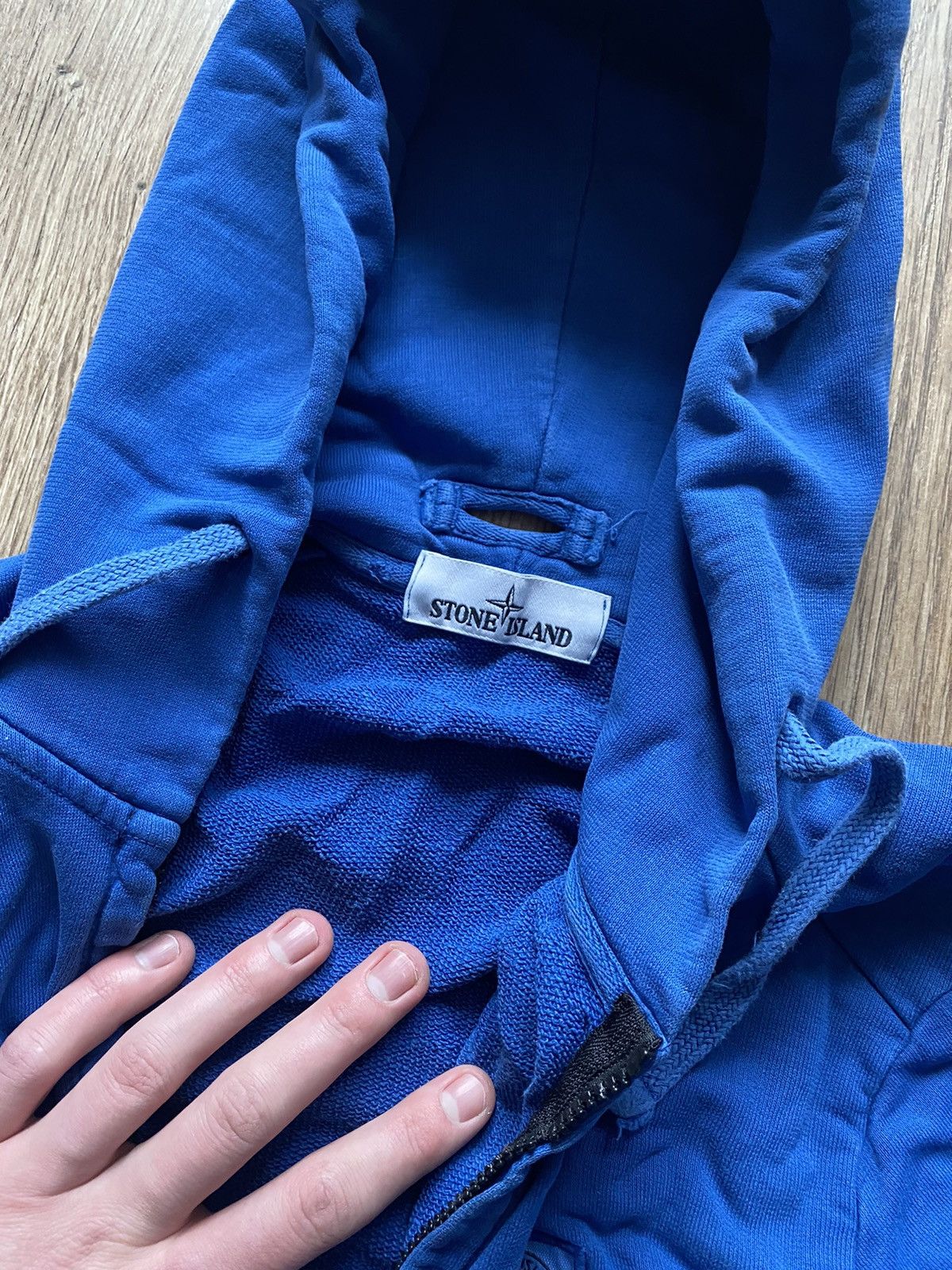Stone Island Vintage Stone Island distressed patch program faded zip hood Size US L / EU 52-54 / 3 - 3 Thumbnail