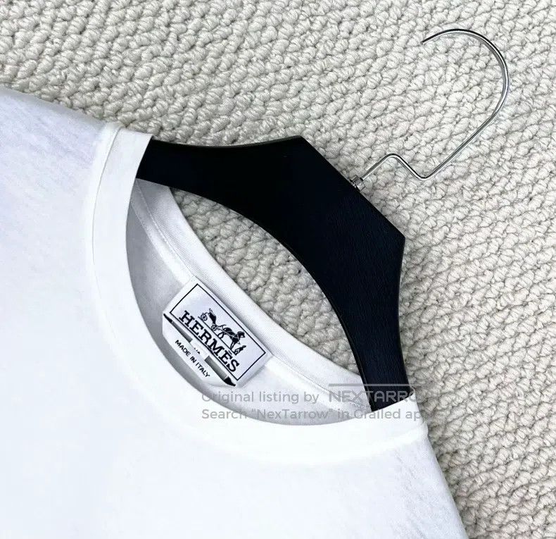 Hermes Hermes White 3D Robot H Building Logo Short Sleeve Size XS / US 0-2 / IT 36-38 - 2 Thumbnail