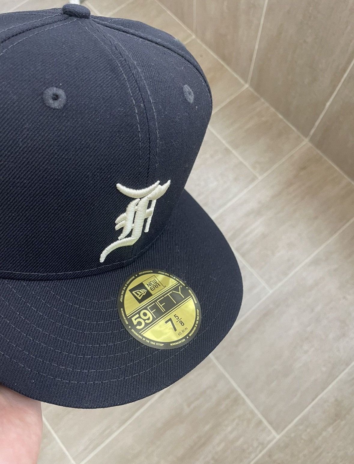 Fear of God × New Era 7 5/8 New Era Fear of God Essentials Fitted Cap Size ONE SIZE - 3 Thumbnail
