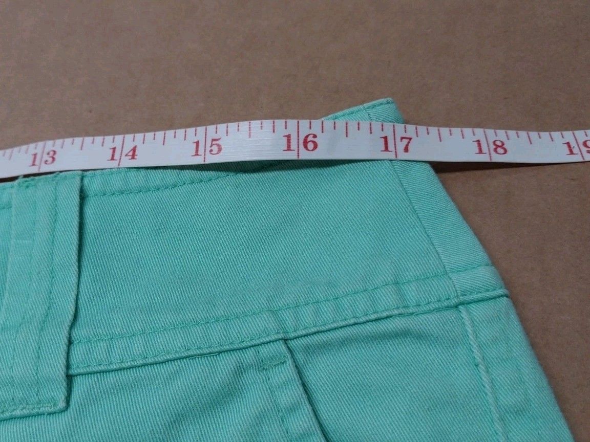 Other New York & Company Womens 12 Mint Green Shorts Khaki Casual Size 34" / US 12 / IT 48 - 6 Thumbnail
