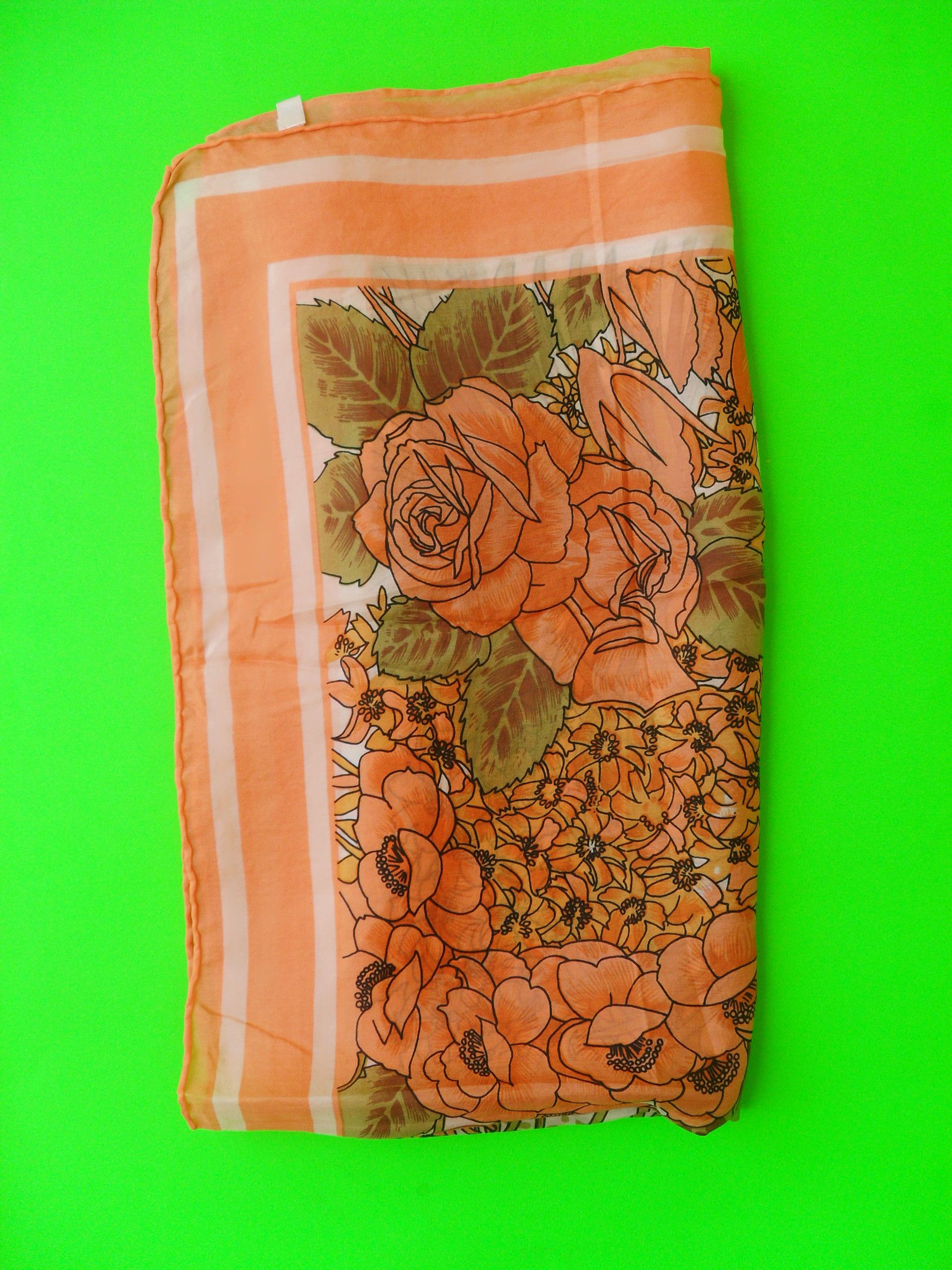 Other Vintage square travel scarf 100% very soft and fine silk. Size ONE SIZE - 5 Thumbnail