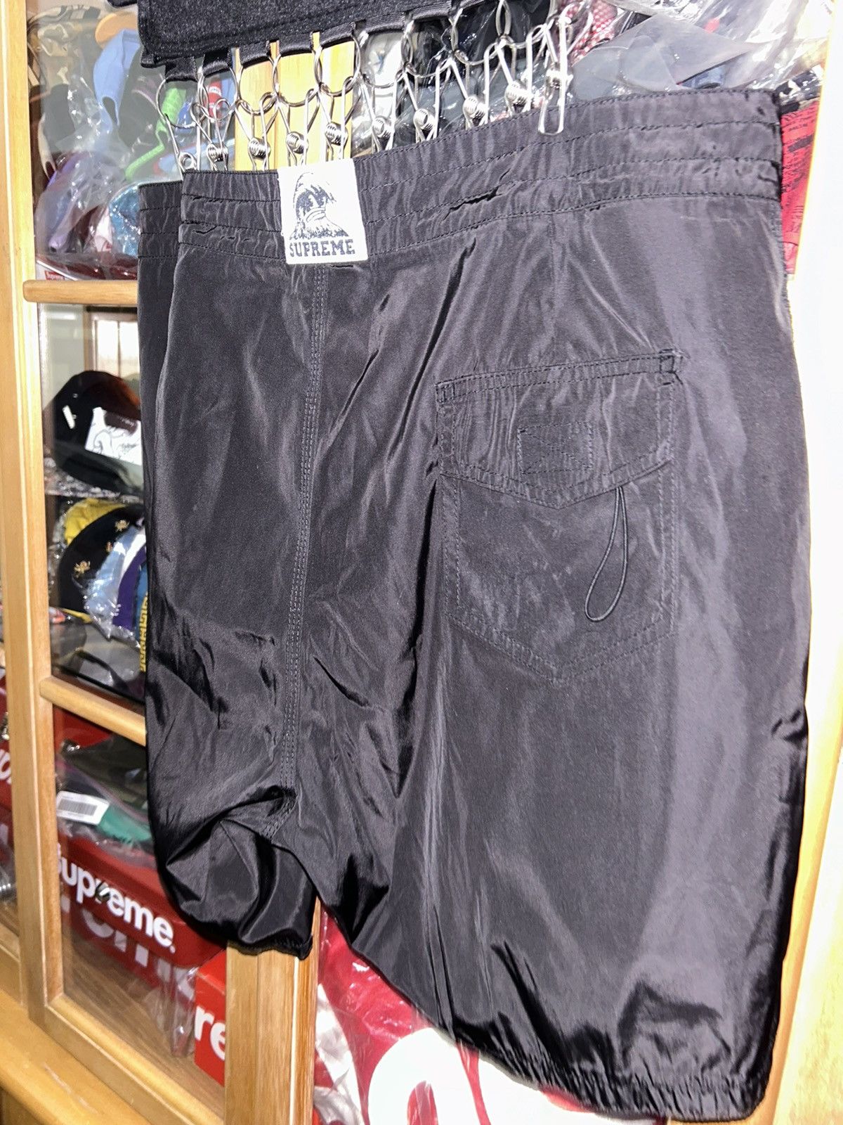 Supreme Supreme Wave Short SS11 size 34 Shorts Size US 34 / EU 50 - 4 Thumbnail