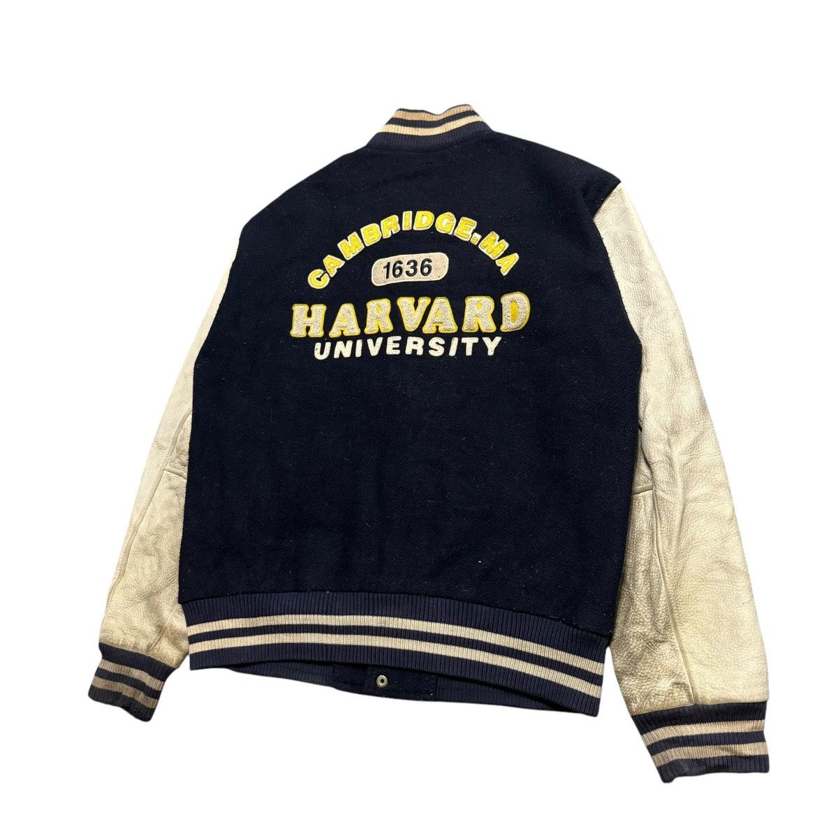 Vintage Vintage Harvard University Wool Leather Varsity Jacket Size US L / EU 52-54 / 3 - 10 Thumbnail