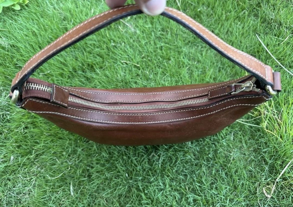 Gucci Authentic Gucci Charmy Leather Medium Hobo Bag Size ONE SIZE - 4 Thumbnail