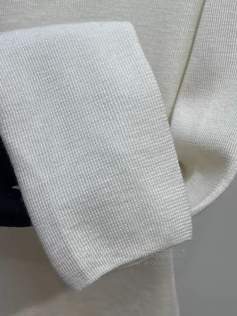 Louis Vuitton Louis Vuitton 24 cashmere knitted cardigans shirt Size S / US 4 / IT 40 - 5 Thumbnail