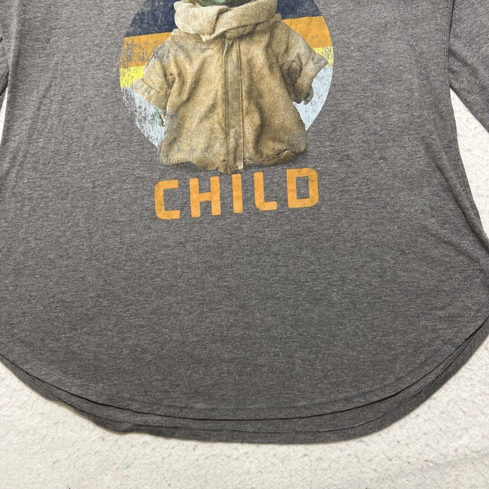 Disney Disney XXL Star Wars Baby Yoda Long Sleeve Graphic T Shirt Size XXL / US 16-18 / IT 52-54 - 7 Thumbnail
