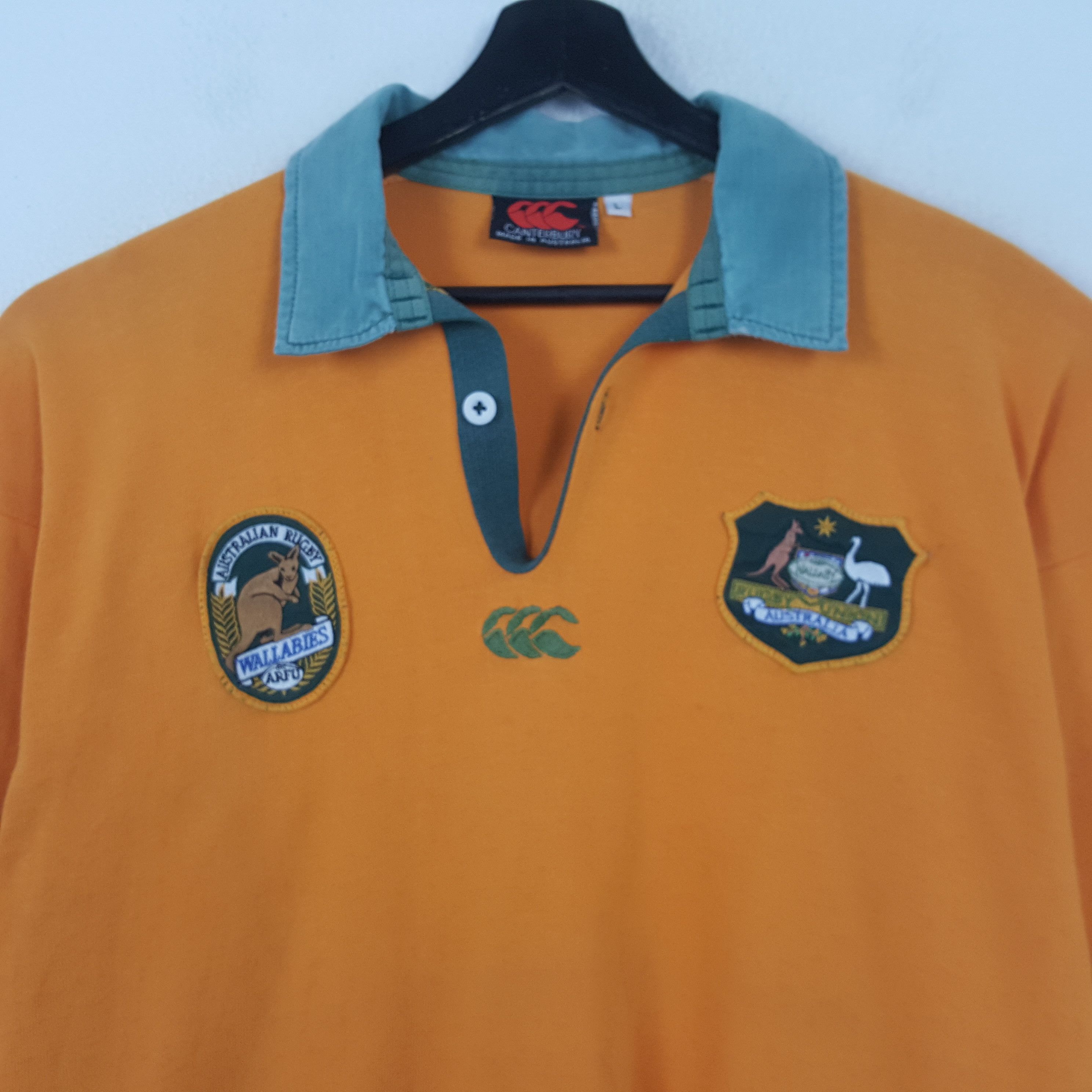Canterbury of New Zealand Canterbury Wallabies Australia Rugby Polos Style RR11 Size US L / EU 52-54 / 3 - 2 Thumbnail