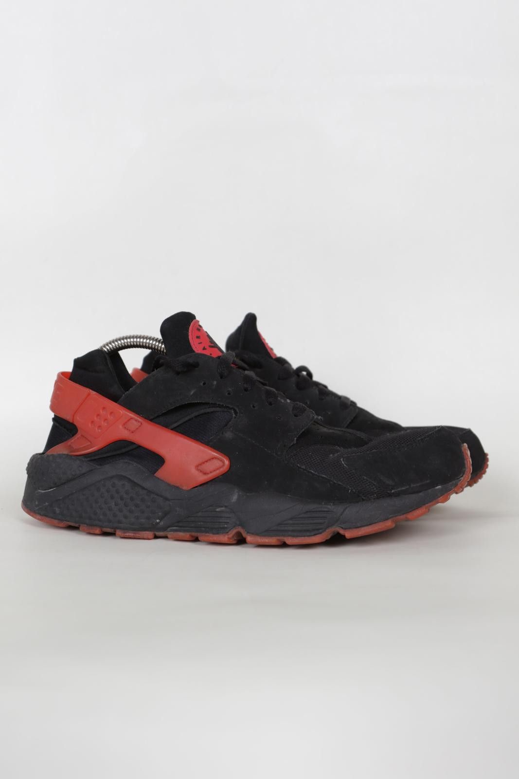 Nike 2014' Nike Huarache Bred Low-Top Sneakers Size US 9 / EU 42 - 1 Thumbnail