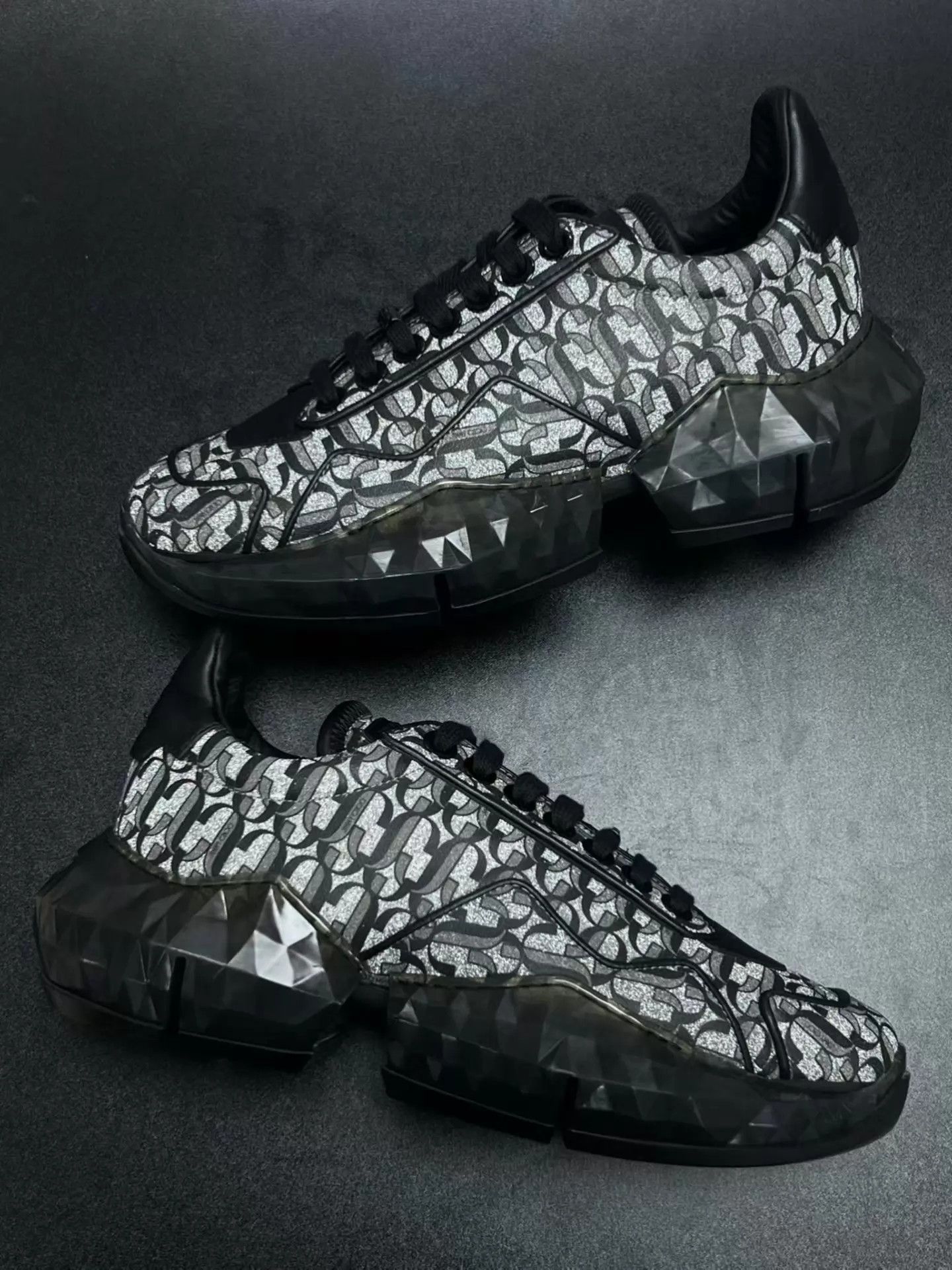 Jimmy Choo Jimmy Choo All Over Print Sneakers 38.5 EU Like New Size US 8 / IT 38 - 5 Thumbnail
