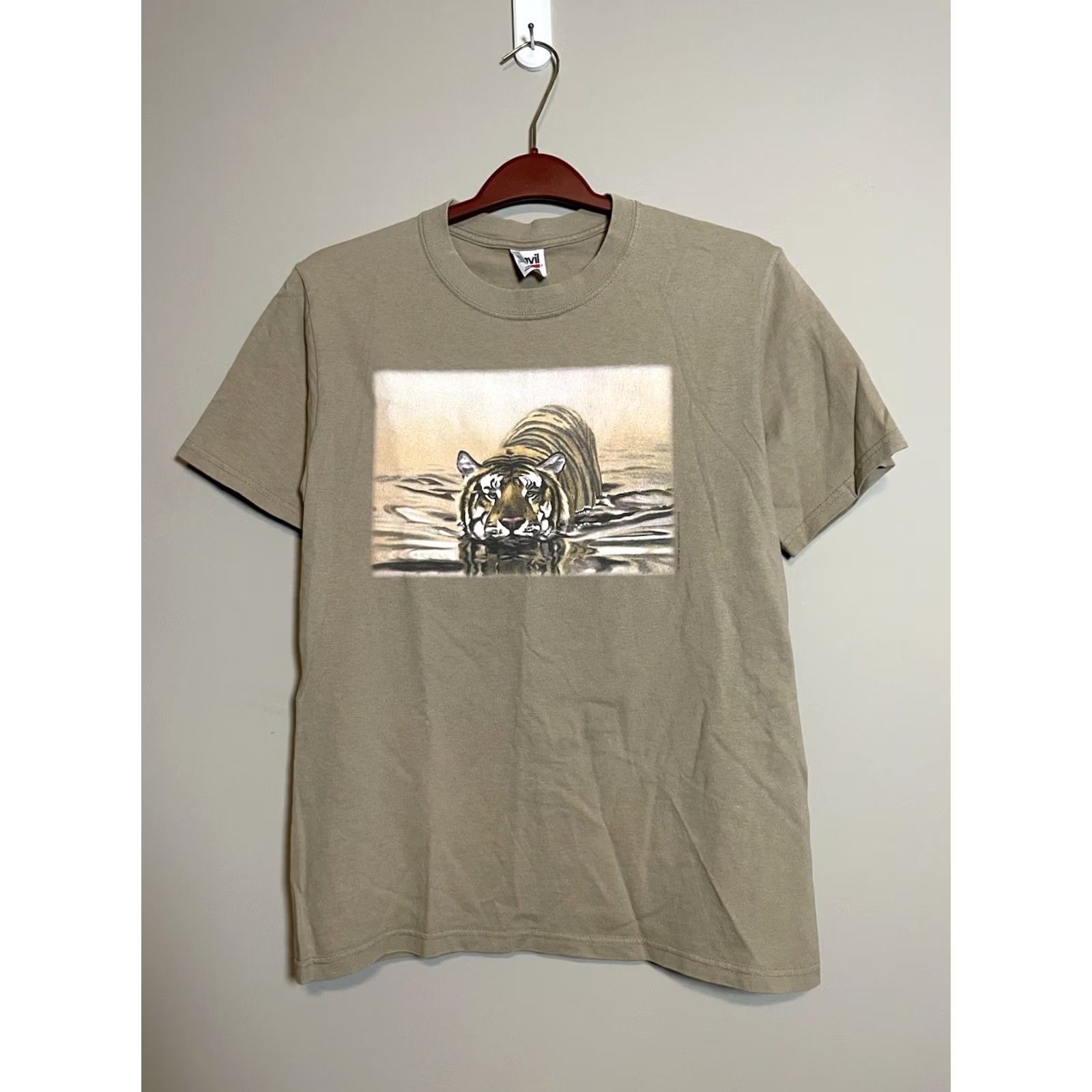 Anvil VINTAGE Anvil Shirt S Beige Mens Tan Tiger Water Wildlife B478 Size US S / EU 44-46 / 1 - 2 Thumbnail