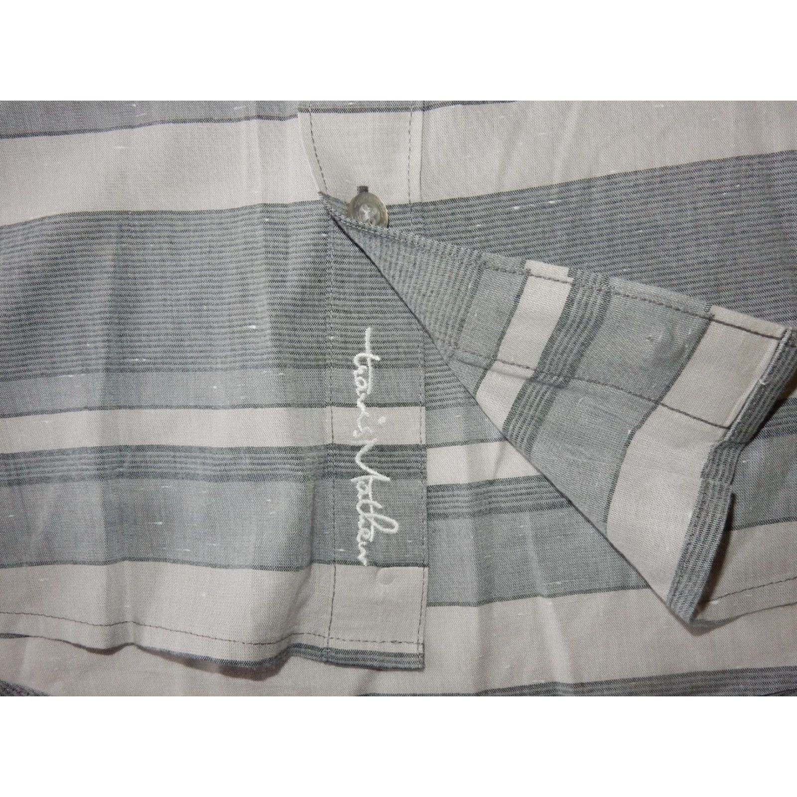 TravisMathew Travis Mathew Men's Button Front Shirt Size M Size US XL / EU 56 / 4 - 3 Thumbnail