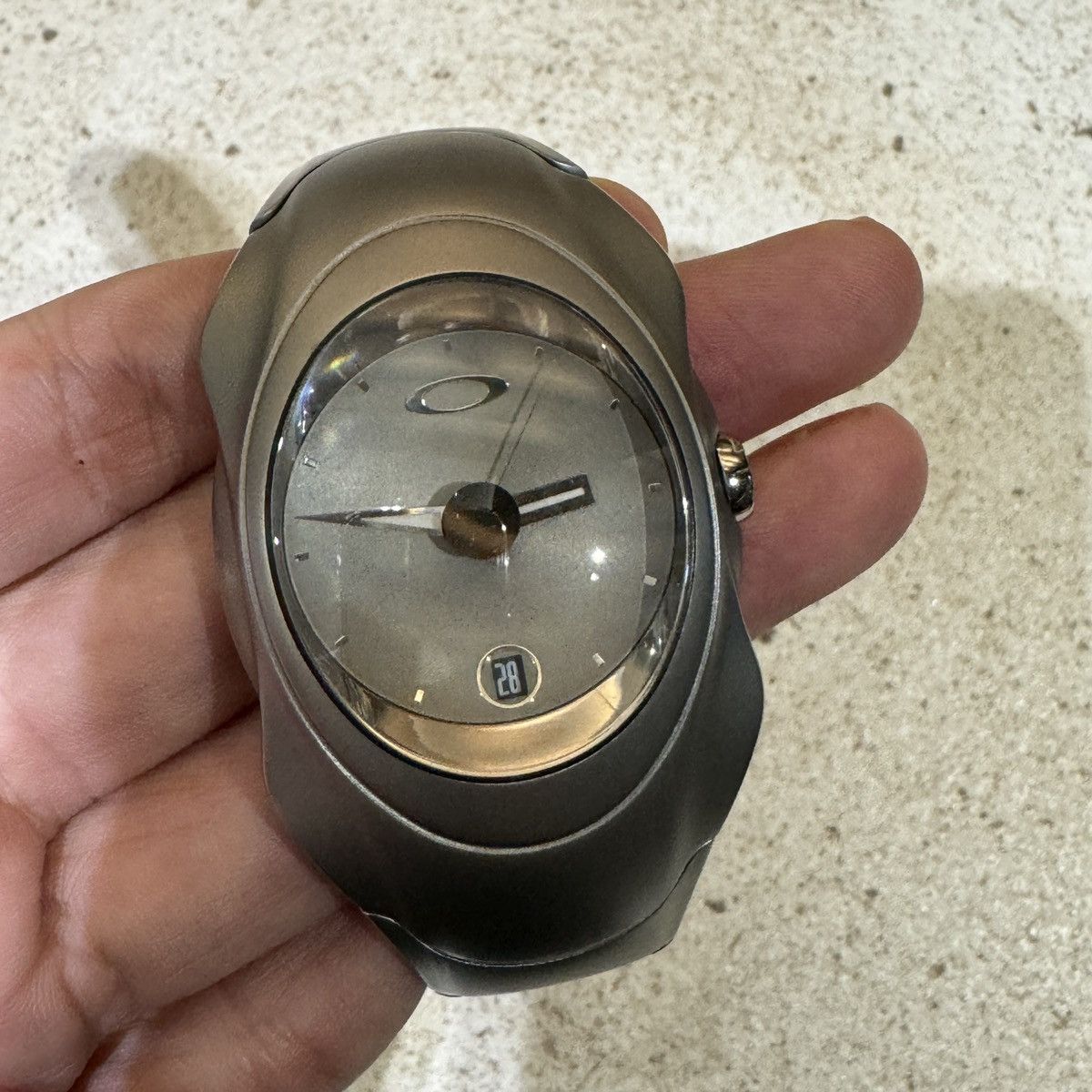 image of Oakley Timebomb Titanium in Grey, Men's